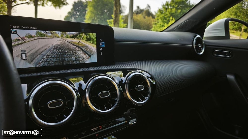 Mercedes-Benz CLA 180 d Shooting Brake Business Solutions Aut. - 34