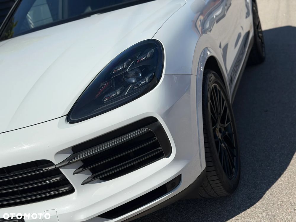 Porsche Cayenne Standard - 39