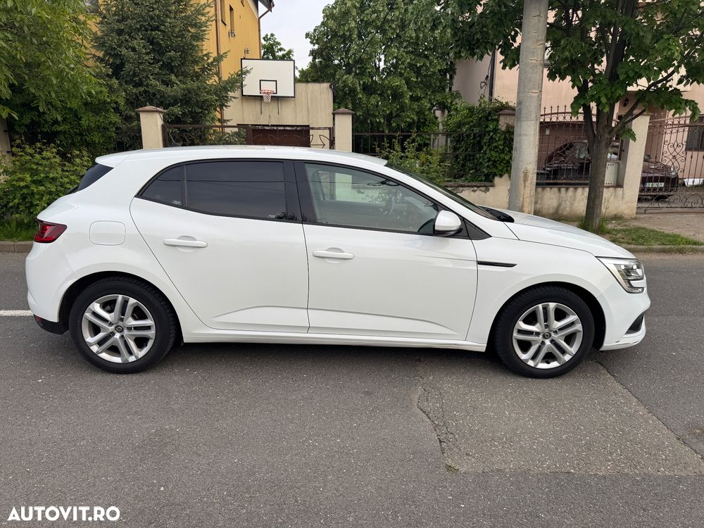 Renault Megane 1.5 dCI Life - 8