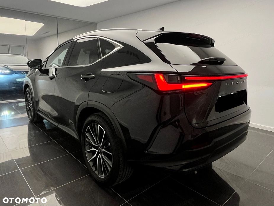 Lexus NX - 5