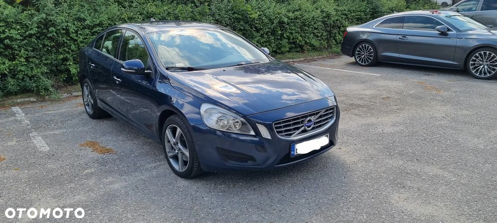 Volvo S60 D3 Summum - 2