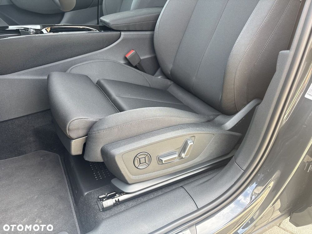 Audi Q3 Sportback - 13