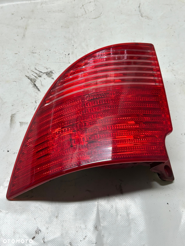 Saab 95 9-5 kombi lampa lewa tył tylna 2006-2009 06-09