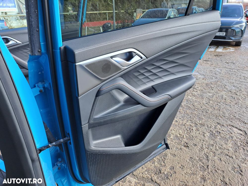 MG EHS 1.5 T-GDi AT PHEV Exclusive - 28