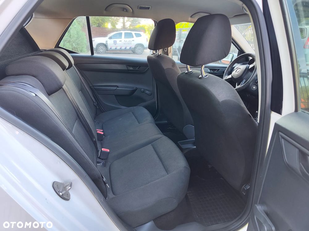 Skoda Fabia 1.0 Style - 15