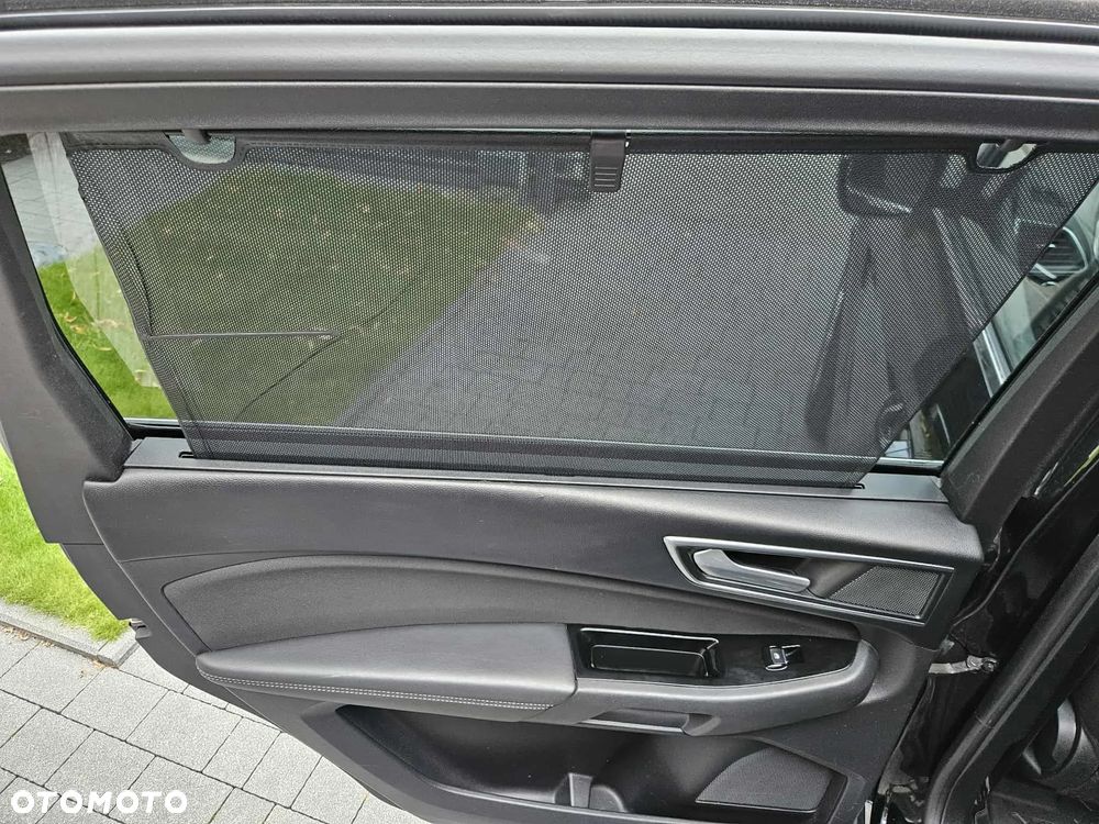 Ford S-Max 2.0 TDCi Titanium PowerShift - 16