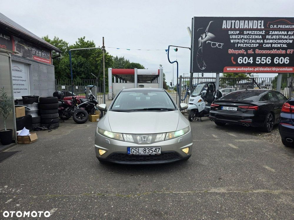 Honda Civic 1.8 Executive - 2