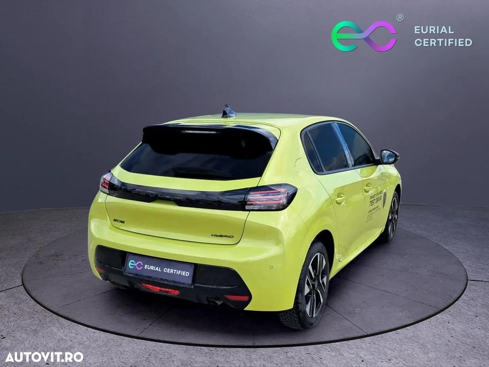 Peugeot 208 - 6