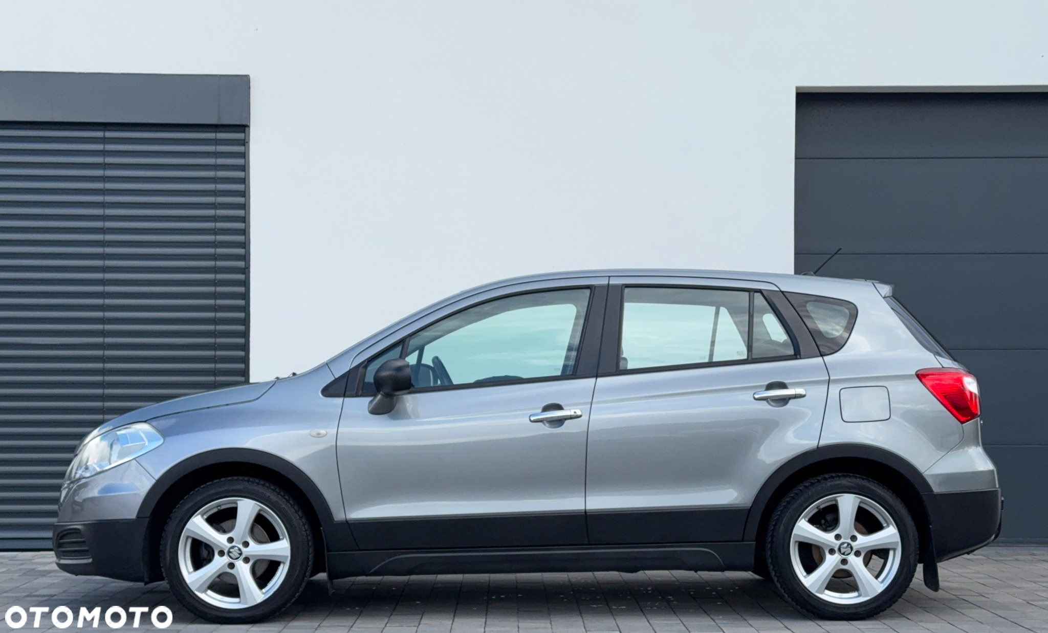 Suzuki SX4 S-Cross 1.6 Comfort - 4
