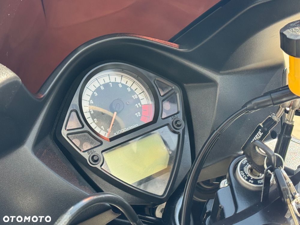 Suzuki SV - 21