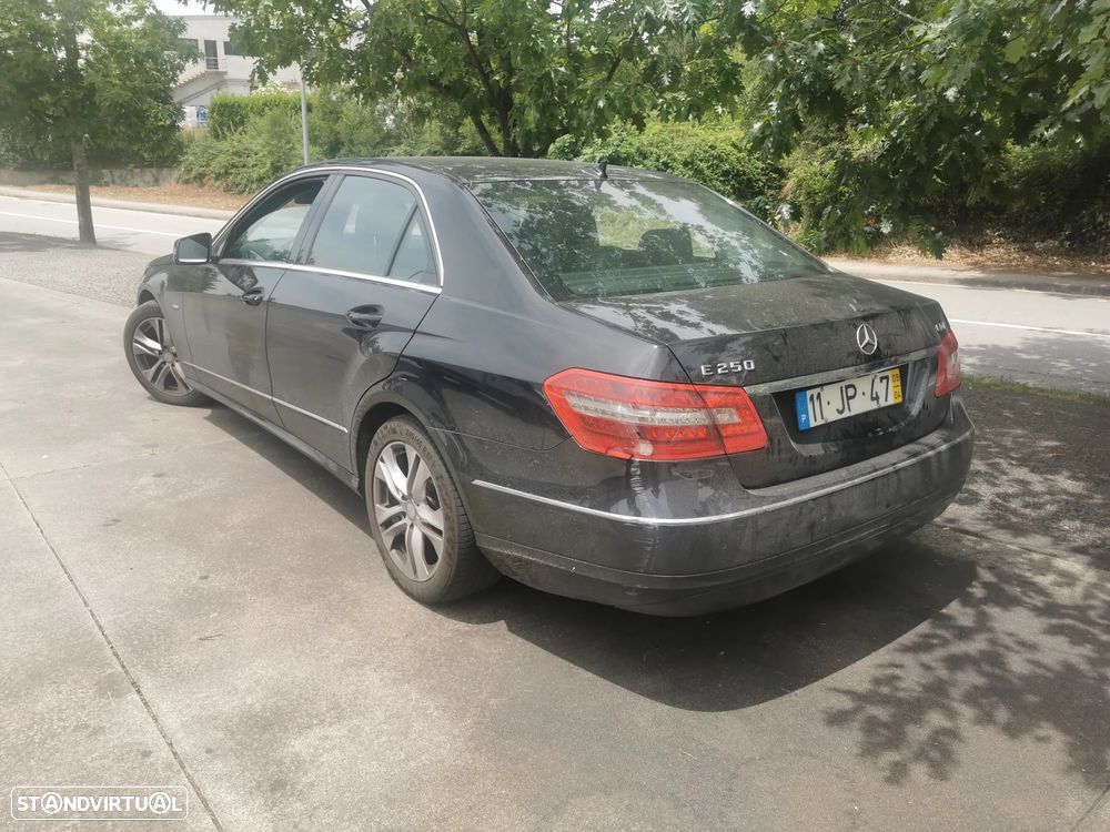 Mercedes-Benz E 250 CDI Avantgarde BlueEfficiency Auto. - 1