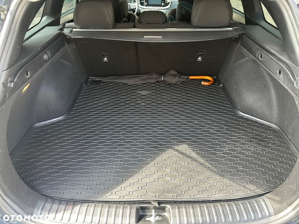 Kia Ceed 1.6 CRDi mHEV M - 21