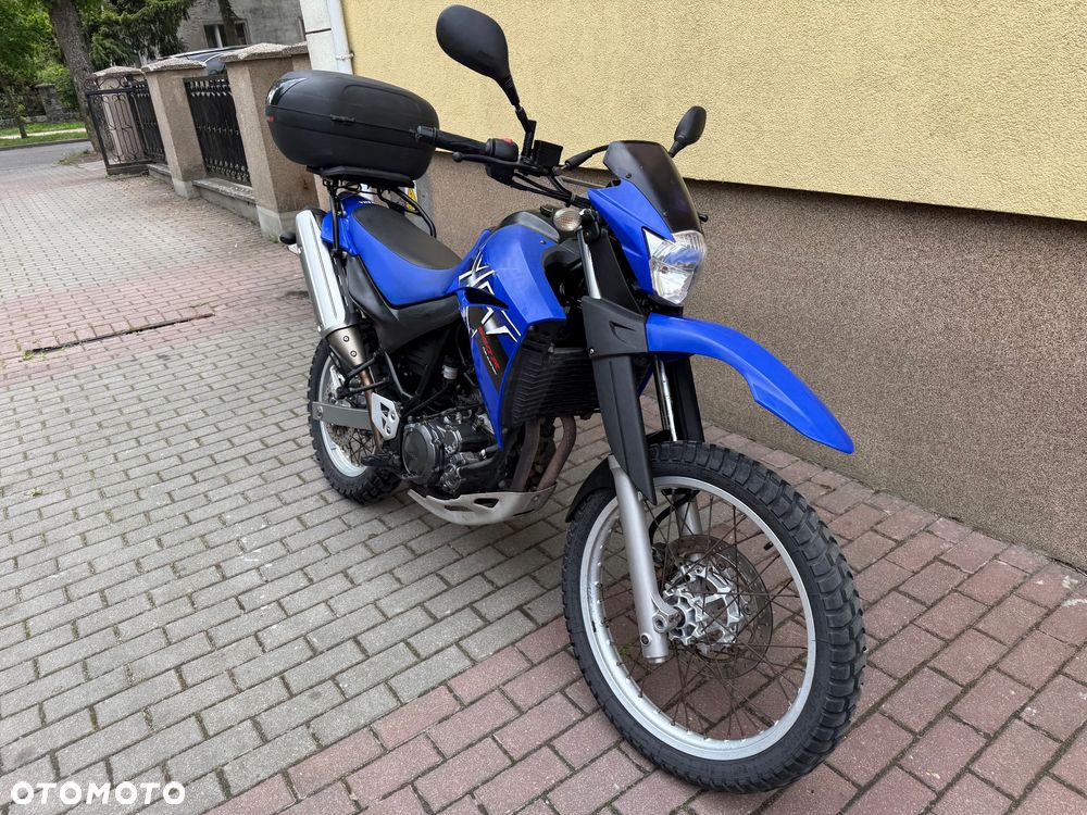 Yamaha XT - 6