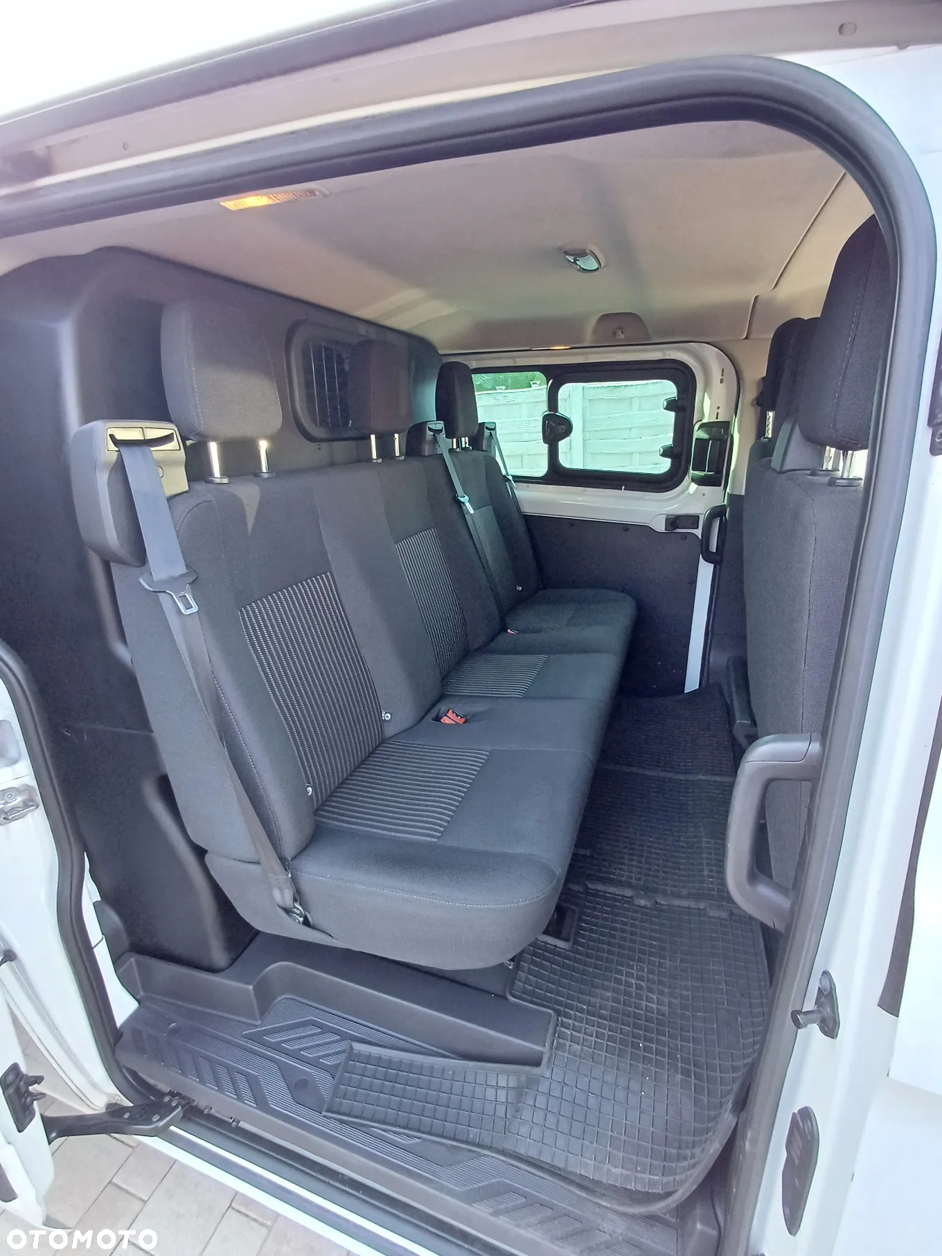 Ford Transit Custom 290 L2H1 Trend - 10