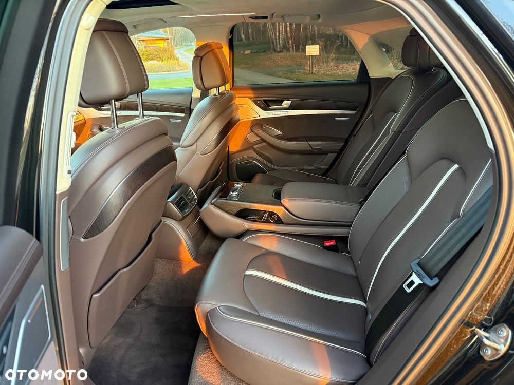 Audi A8 4.2 TDI clean diesel Quattro - 16