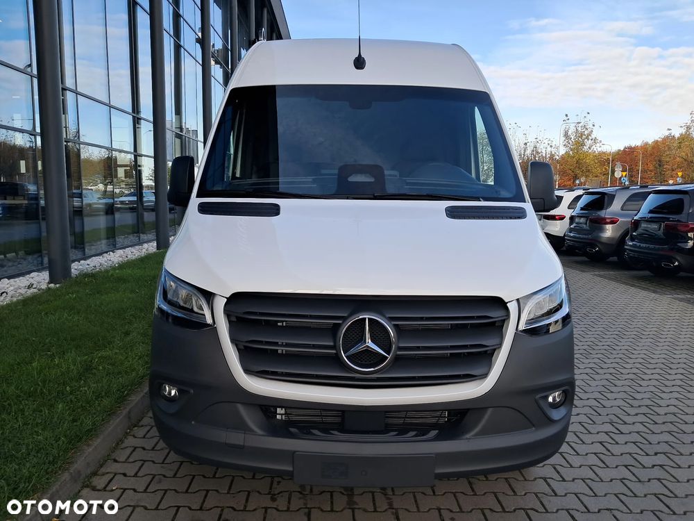 Mercedes-Benz Sprinter 317 CDI Furgon PRO długi 4325 mm L3H2 - 11