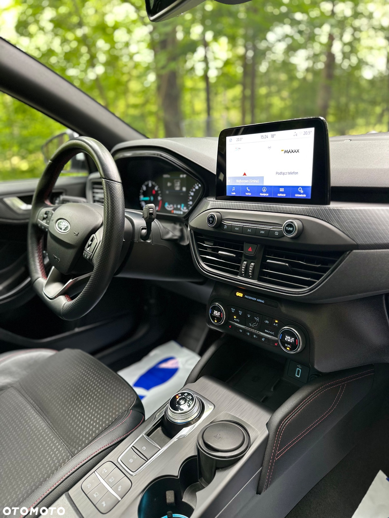 Ford Focus Turnier 2.0 EcoBlue Start-Stopp-System ST-LINE X - 28