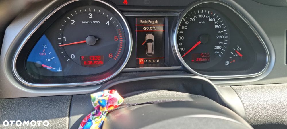 Audi Q7 - 7