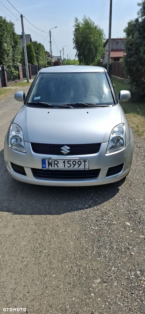 Suzuki Swift 1.3 Comfort - 25