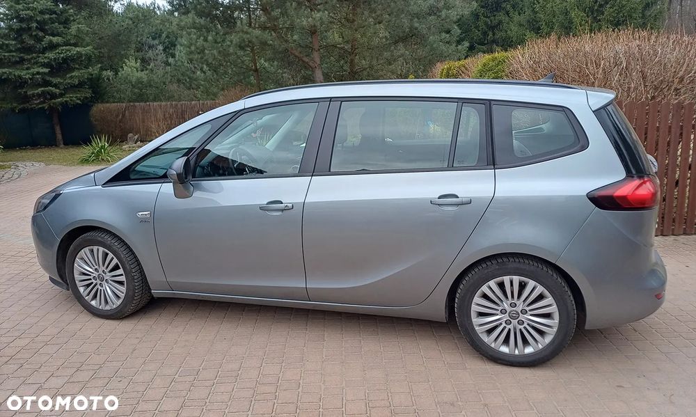 Opel Zafira 1.4 T Cosmo - 2