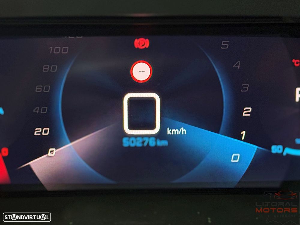 Peugeot 2008 1.2 PureTech Allure Pack EAT8 - 26