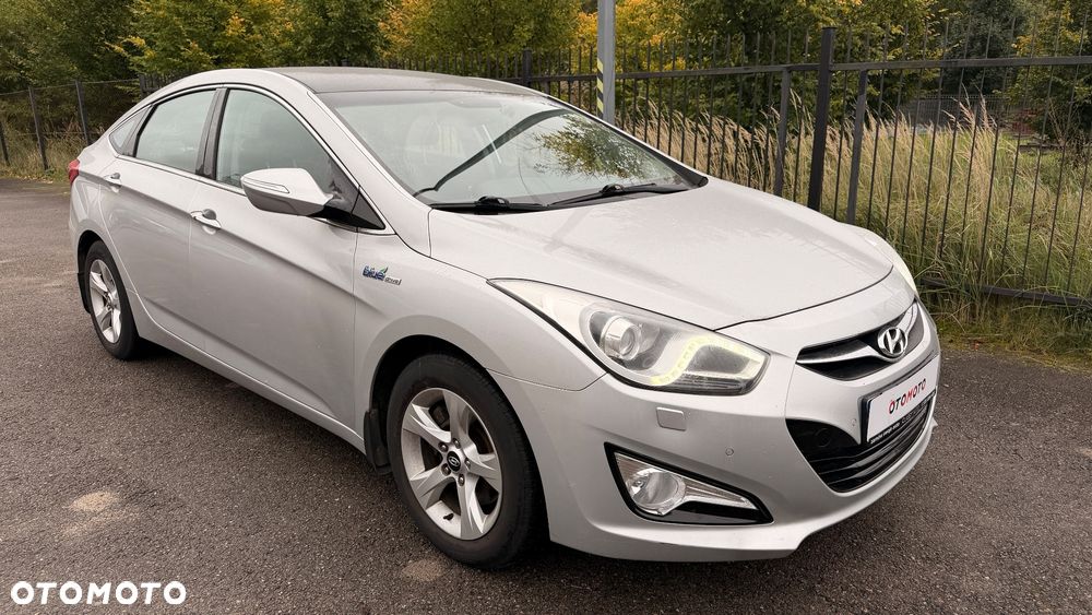 Hyundai I40