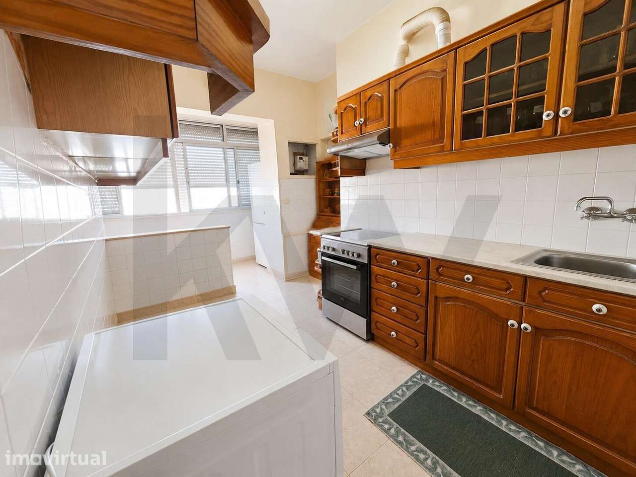Apartamento T4 espaçoso com vista desafogada na melhor zona dos Olivai - Grande imagem: 5/40
