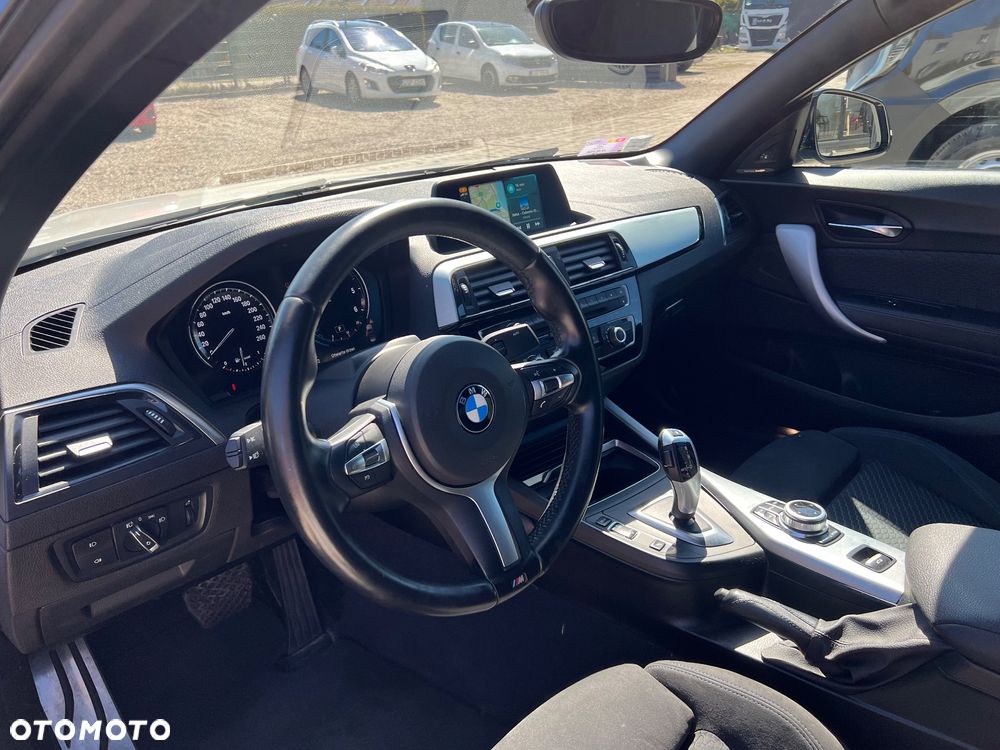 BMW Seria 2 218d - 19