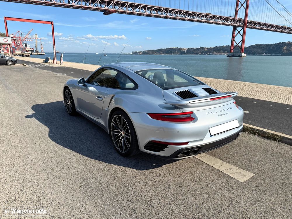 Porsche 911 (991) Turbo - 2