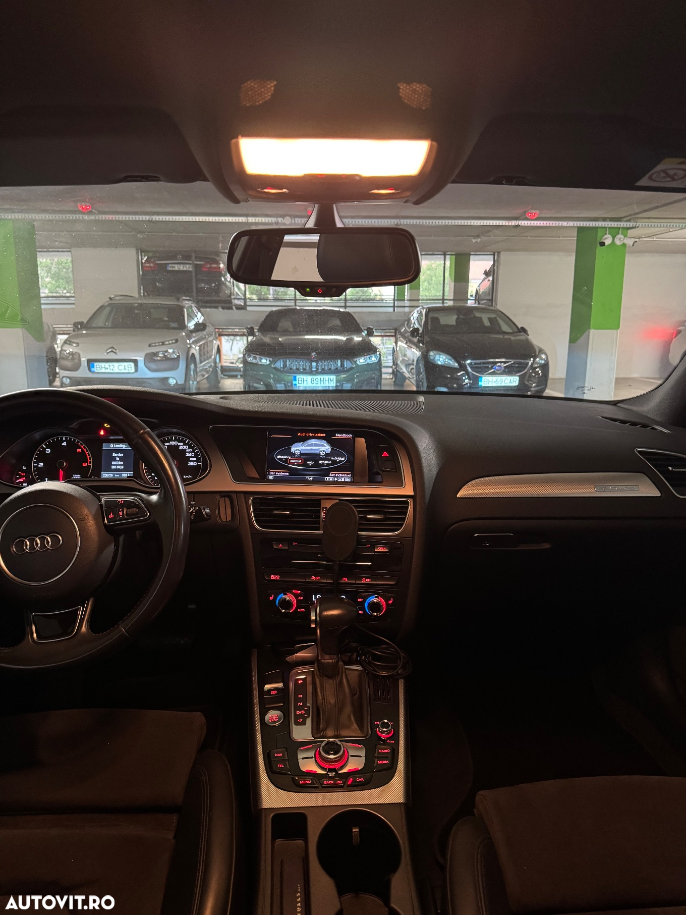 Audi A4 2.0 TDI quattro Stronic - 14