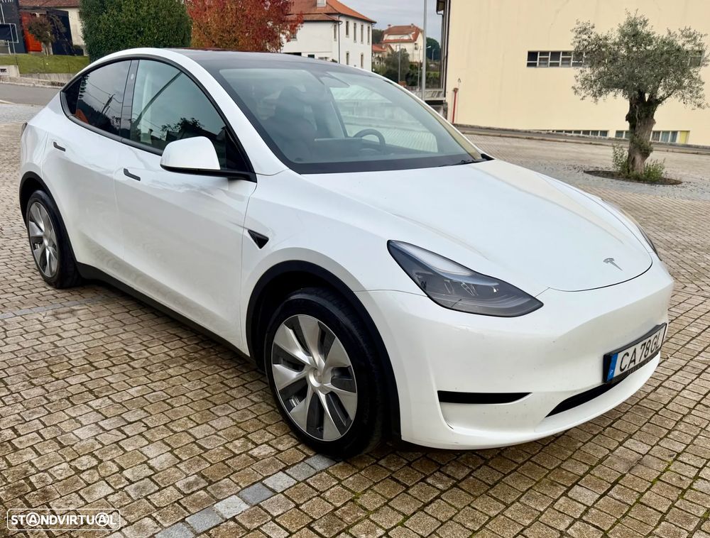 Tesla Model Y RWD - 6