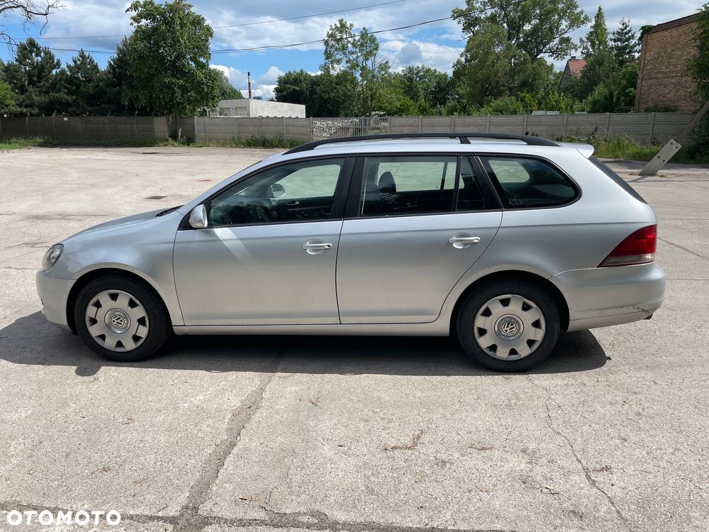 Volkswagen Golf 1.6 TDI BMT Comfortline - 10