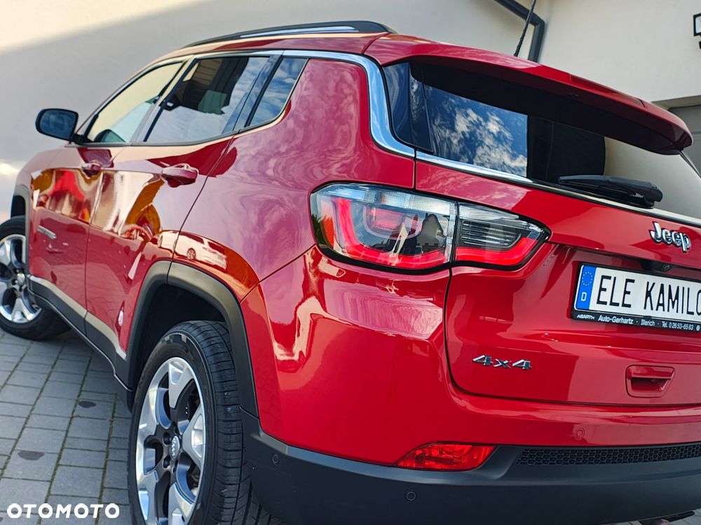 Jeep Compass - 34