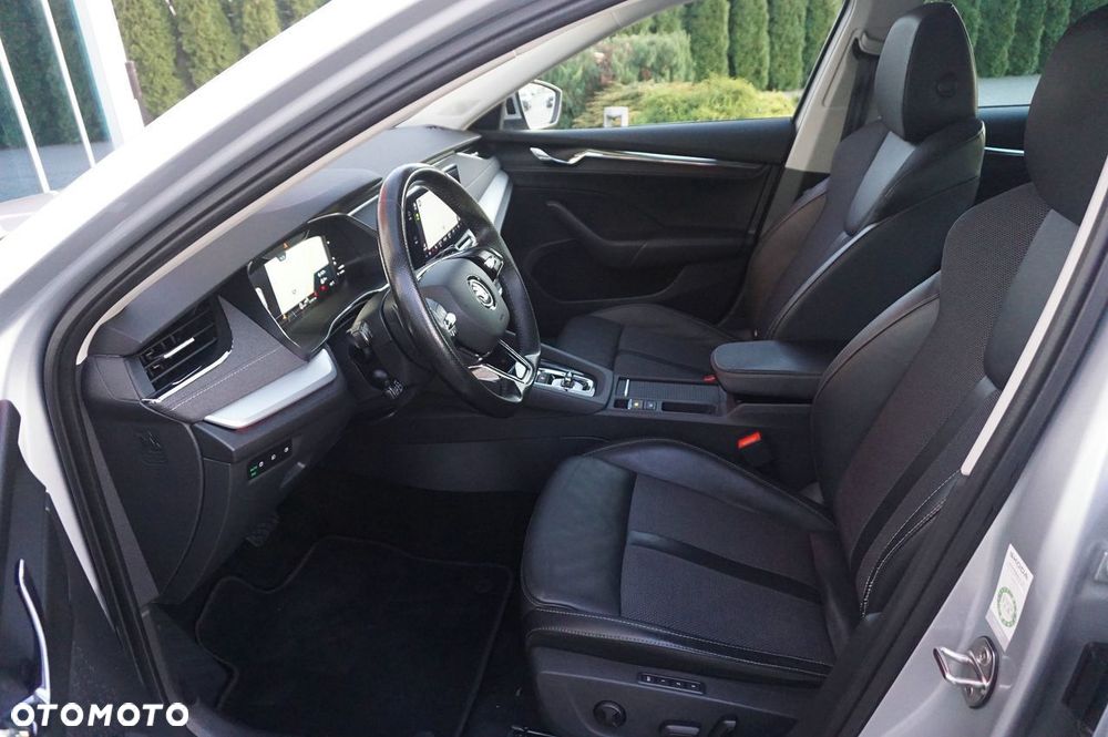 Skoda Octavia 2.0 TDI Sportline DSG - 31