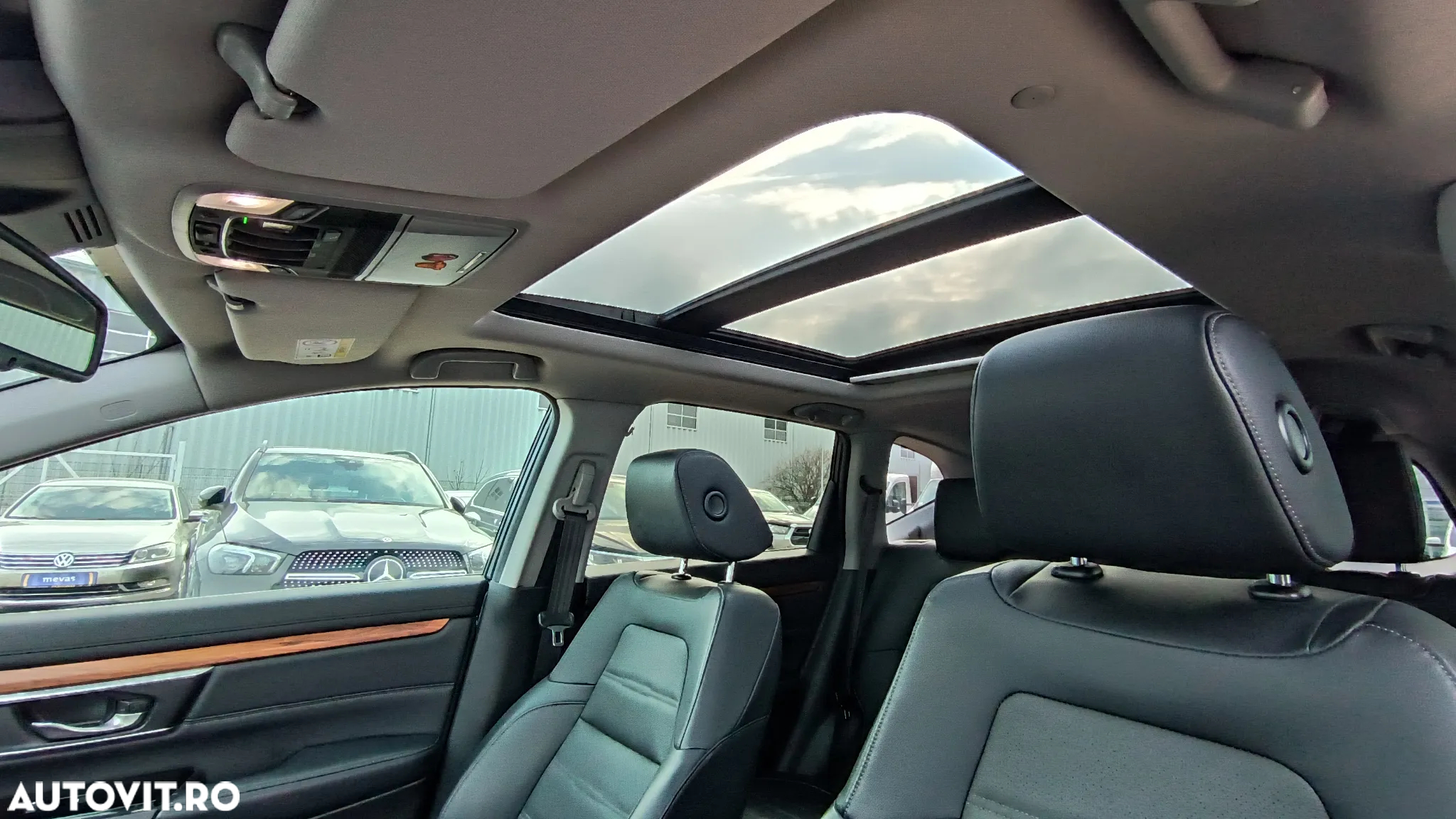 Honda CR-V 1.5 VTEC Turbo 4WD CVT Executive - 15