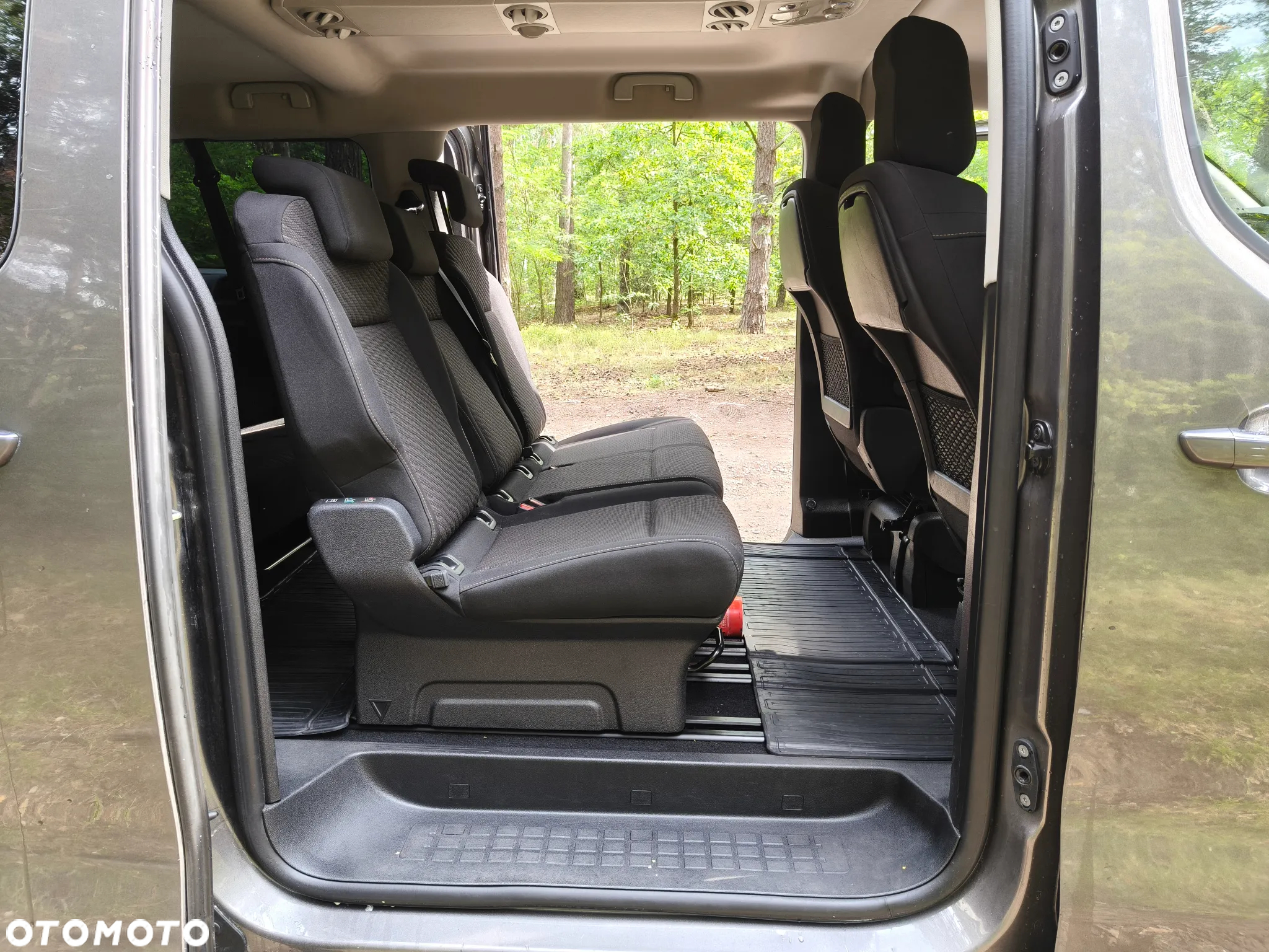 Toyota ProAce Kombi 2.0 D-4D Long 2,8t - 8