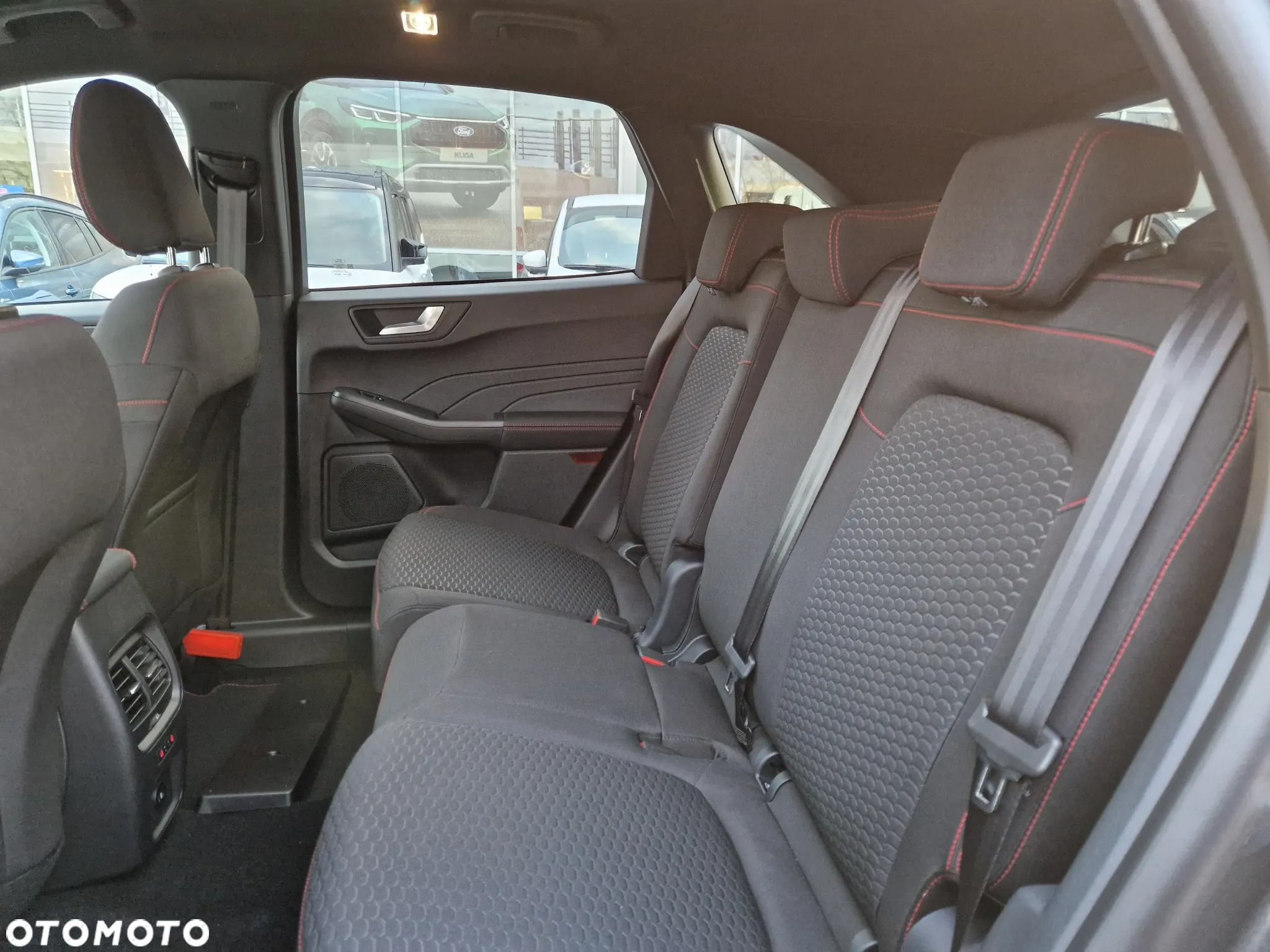 Ford Kuga 2.5 FHEV FWD ST-Line eCVT - 9