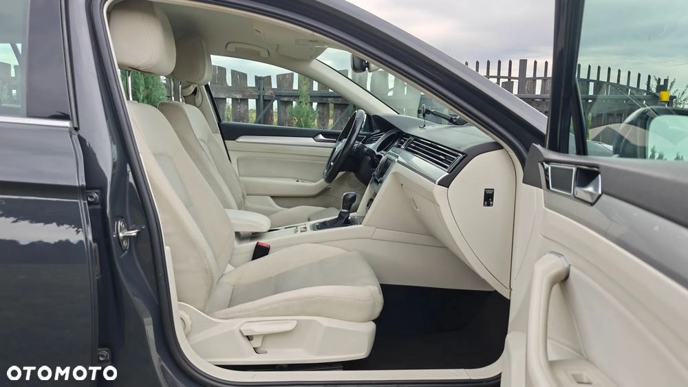 Volkswagen Passat 1.8 TSI BMT Comfortline DSG - 15