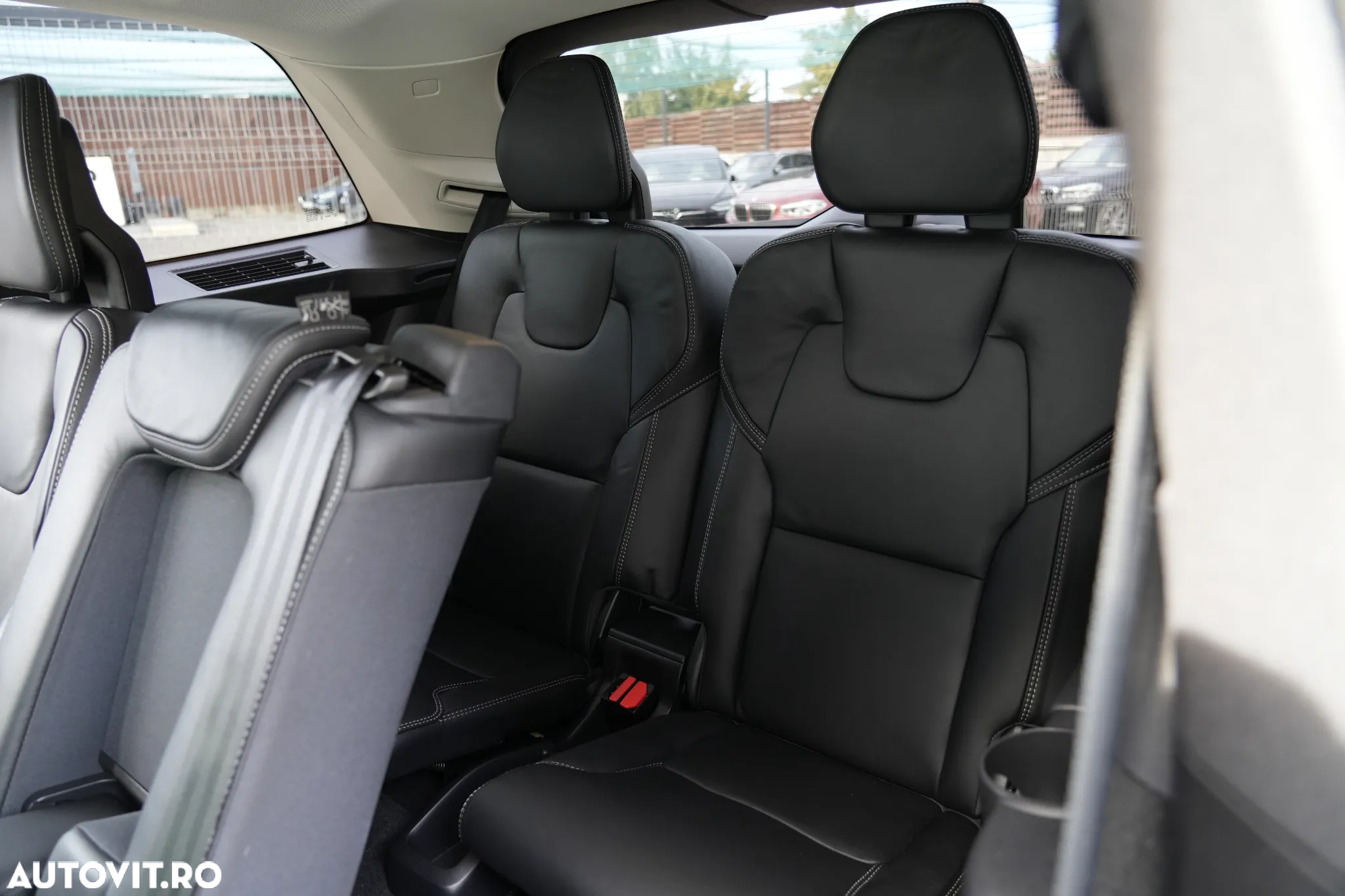 Volvo XC 90 T8 AWD Recharge Geartronic Inscription Expression - 14