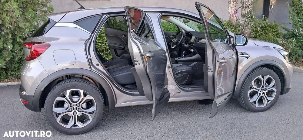 Renault Captur TCe 140 EDC GPF R.S. LINE - 11