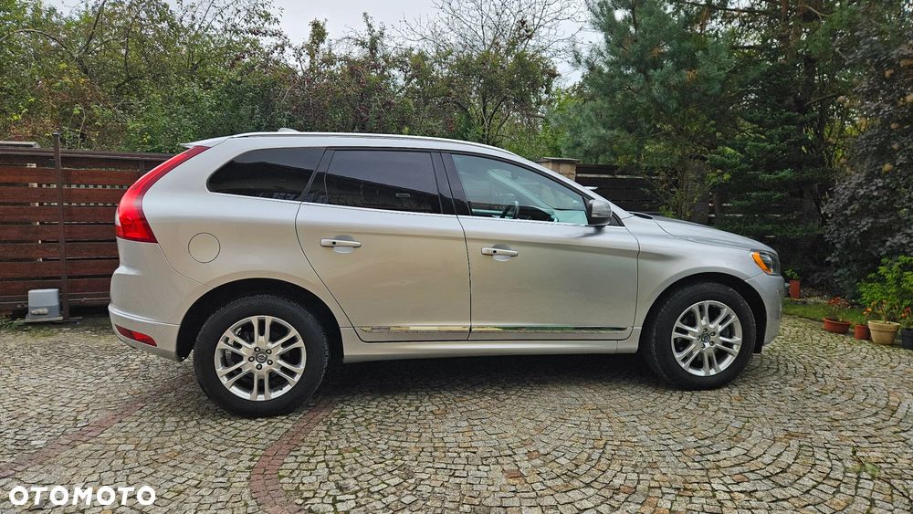 Volvo XC 60 - 2