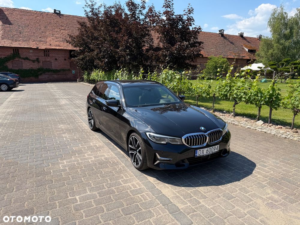 BMW Seria 3 320d xDrive MHEV Luxury Line sport - 10