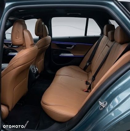 Mercedes-Benz Klasa E 220 d 4Matic 9G-TRONIC Edition AMG Line - 5