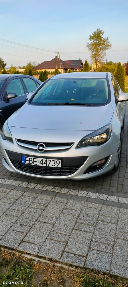 Opel Astra 1.6 Active - 19
