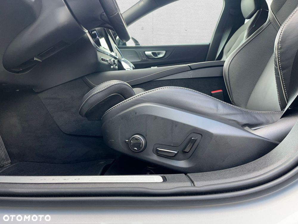 Volvo V60 - 12