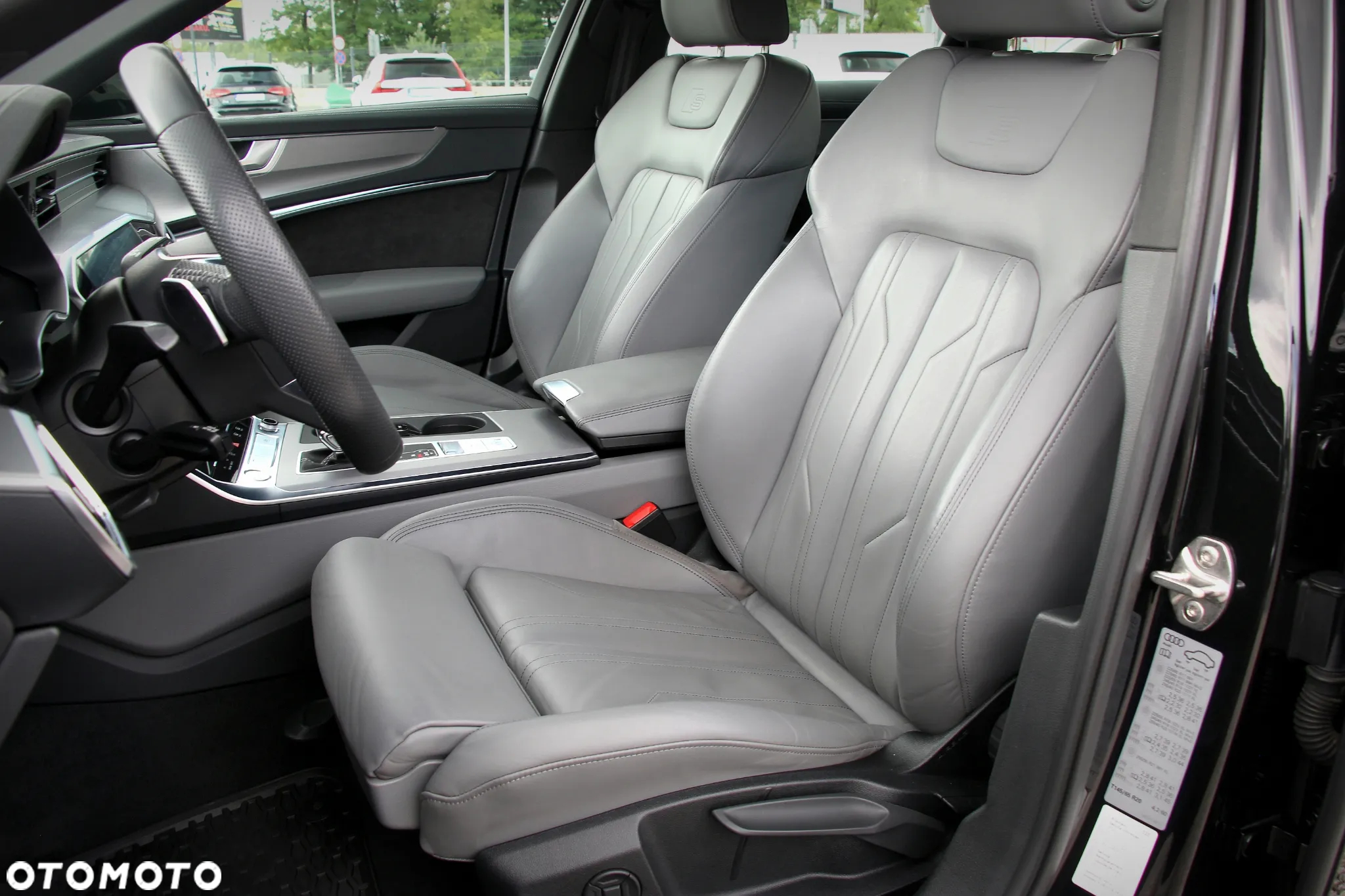 Audi A6 Avant 40 TDI S tronic S line - 14