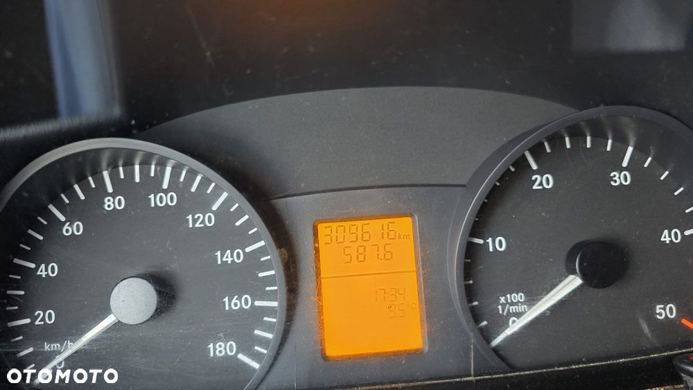 Mercedes-Benz Sprinter 906.213 BlueEFFICIENCY - 21