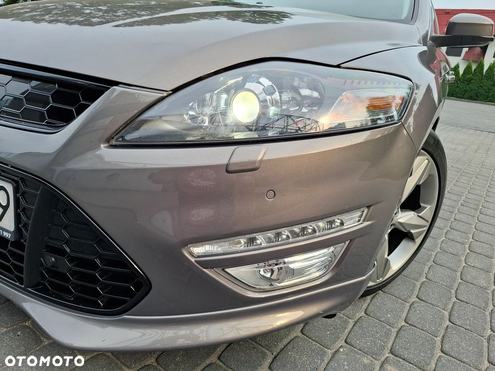 Ford Mondeo 2.0 T Titanium S - 20