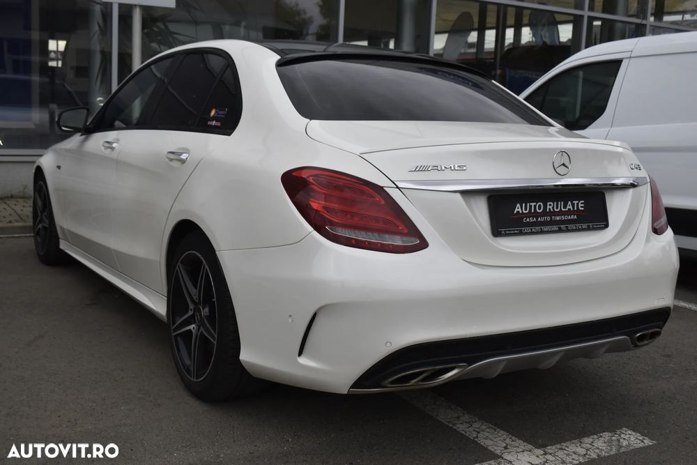 Mercedes-Benz AMG - 5