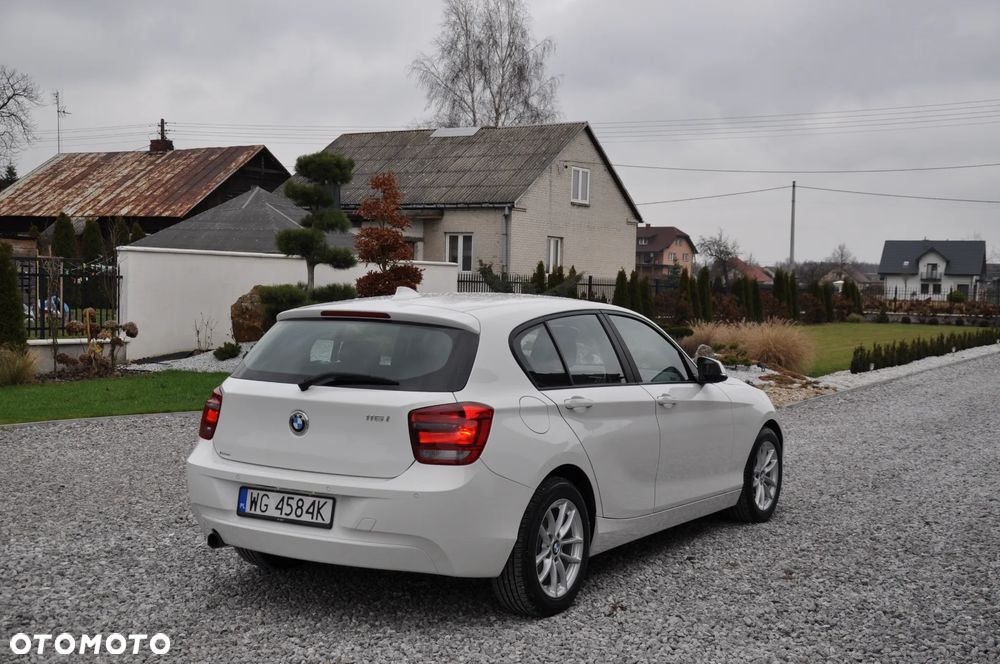 BMW Seria 1 118i - 5